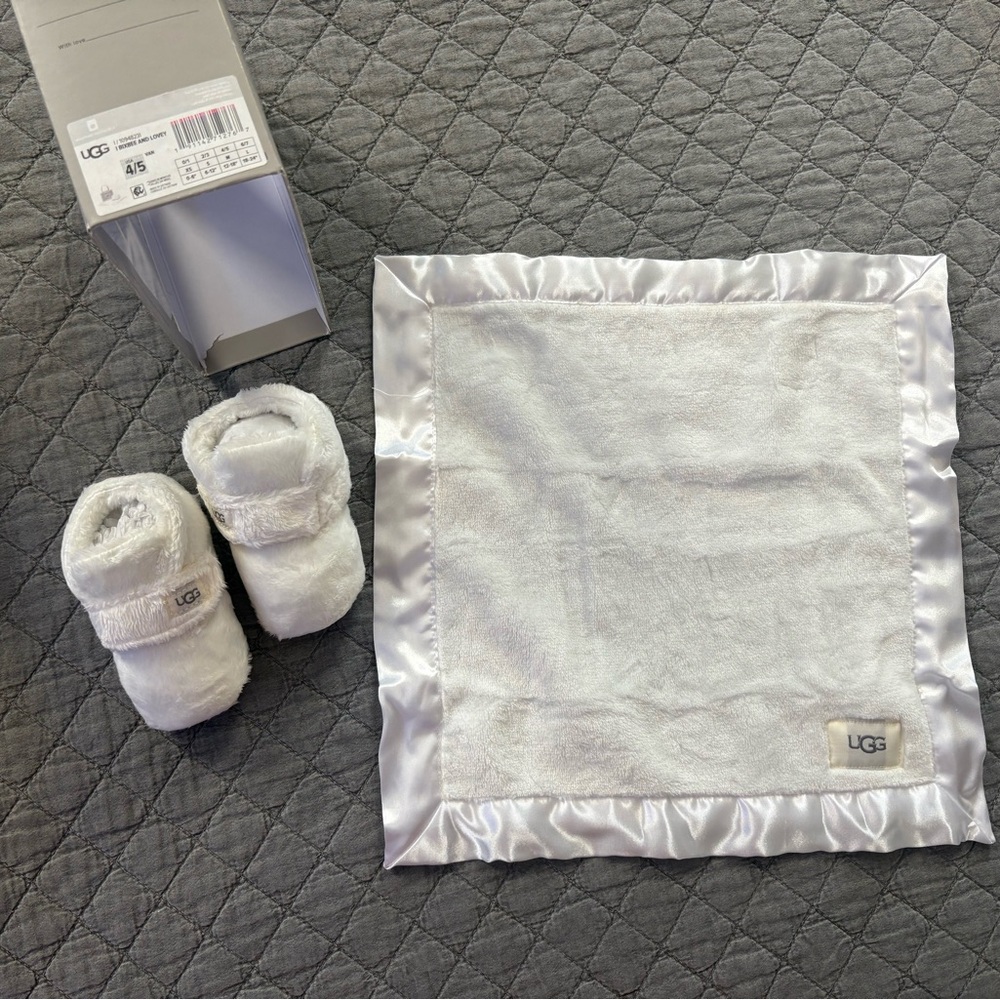 UGG white Baby Booties and Blanket Set